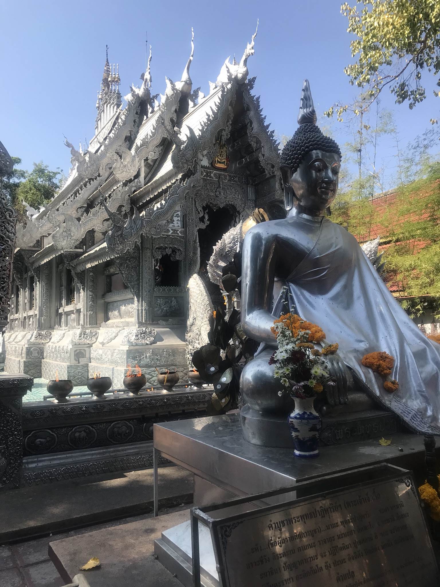 ワット シースパン寺院inチェンマイ タイ 通訳 観光ガイドの料金が安い